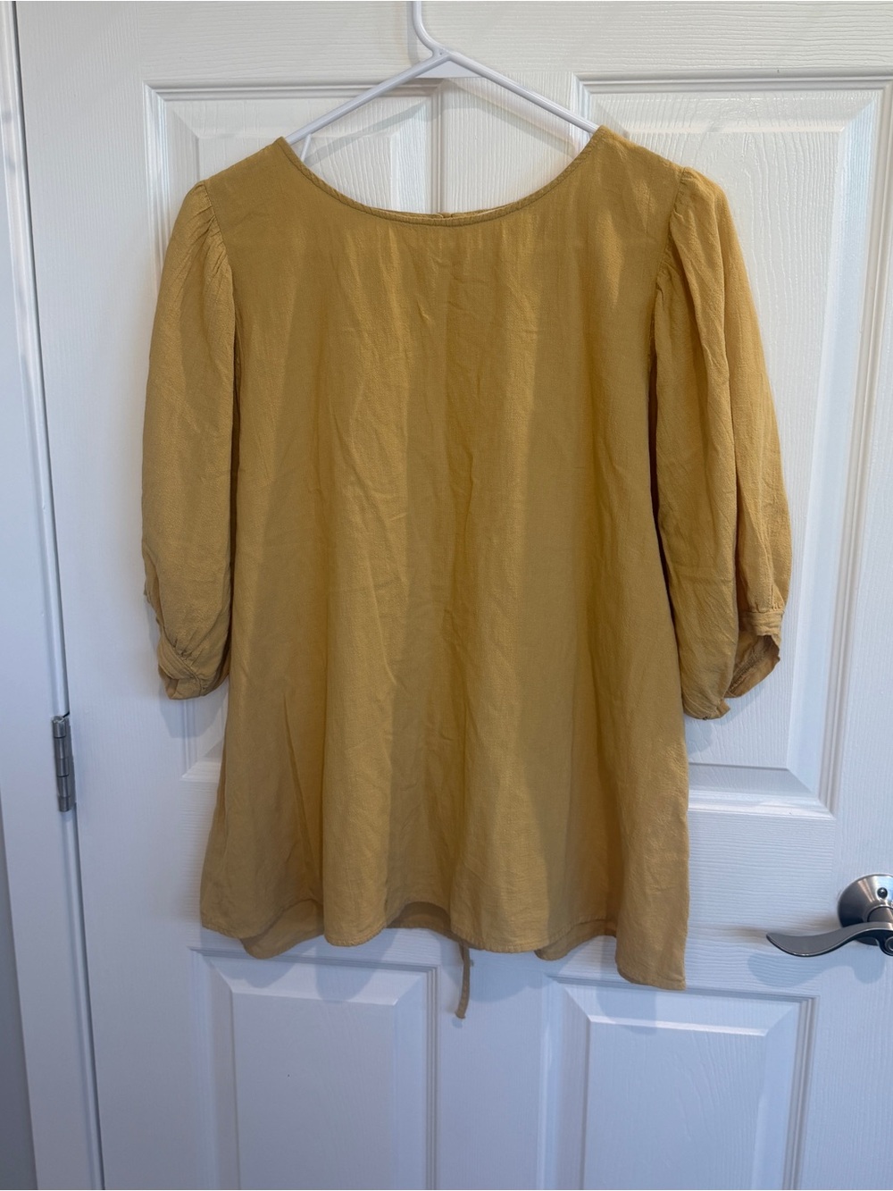 Easel mustard color top